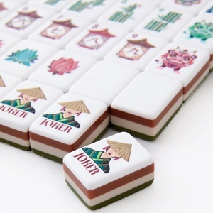 Juego de Mahjong Americano Personalizable de 160 Piezas de Acrílico, Diseño Moderno y Lujoso, Tallado <span class=keywords><strong>en</strong></span> 4 Capas, Ecológico y Duradero, para Jugar al Póker - Product Image 3