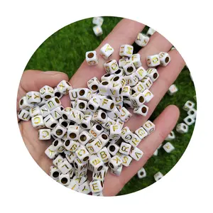 Factory Wholesale DIY Accessories 7MM White Square Alphabet Letter Beads Acrylic Letter Beads Cube Loose Spacer Beads