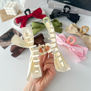 Double sided <b>bow</b> claw <b>clip</b> Bowknot hair <b>clip</b> acrylic Hot selling hair accessories Ribbon <b>bow</b> hair claw - Product Image 5