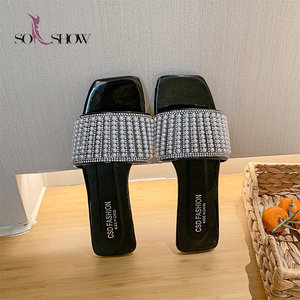 Moda <span class=keywords><strong>donna</strong></span> <span class=keywords><strong>sandali</strong></span> pu con strass all'ingrosso pantofole estive pantofole <span class=keywords><strong>da</strong></span> spiaggia piatte - Product Image 4