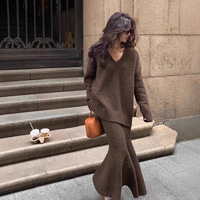 Automne hiver femmes décontracté col en v pull tricoté laine haut et jupe paresseux Style pull robe deux pièces ensemble