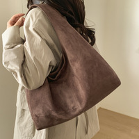 Sac fourre-tout décontracté simple pour femme, style dumpling, nouvelle collection hiver 2025, texture avancée, sac à bandoulière style occidental