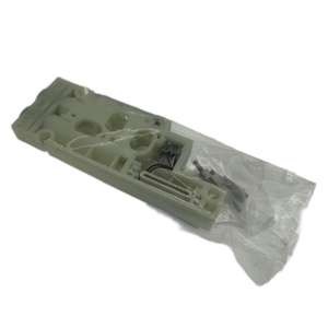 Plaque de protection de base pour îlot de vannes Original-SMC SY50M-2-1DA-00-NA - Product Image 3