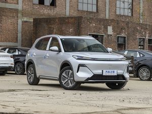 Oferta Especial Envío Inmediato SUV Compacto Híbrido Enchufable de 5 Puertas y 5 Asientos para Galaxy Starship 7 EM-i 2025 Edición Exploration+ 120km - Product Image 2