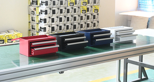 Boîte à outils de bureau en métal à 2 tiroirs personnalisable, robuste, IP54, garantie de 3 ans, stockage portable, prise en charge OEM/ODM, couleurs personnalisées - Product Image 4