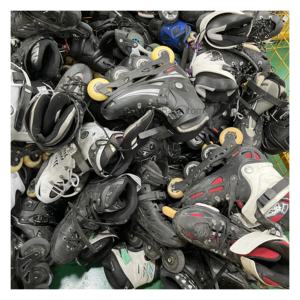 S18 Rollers Patins d'<span class=keywords><strong>Occasion</strong></span> Quads et En Ligne Chaussures de Marque Homme En Gros Mélangé Seconde Main Adultes Origine Pas Cher Uaky Extérieur - Product Image 1