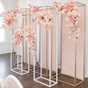 High Quality Simple Design Tall Metal Gold Metal Banquet Flower Wedding Decoration Backdrop Stands