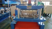 Machine de formage à froid pour tuiles et panneaux muraux, avec moteur, machine de formage à trois couches, en promotion
