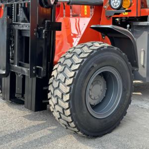 Carretilla elevadora de alta productividad Peso neto 4600KG Capacidad de carga 3000KG Equipo industrial Mini carretilla elevadora diésel - Product Image 3