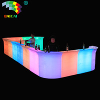 Comptoir de bar mobile en plastique avec éclairage LED personnalisé par le fabricant, changement de couleur, vente chaude, produits rotomoulés