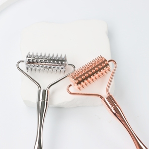 Rouleau de massage facial manuel en alliage de zinc pour l'élimination des rides, stylo de micro-aiguilletage, applicateur de crème et micro-aiguille pour le <span class=keywords><strong>visage</strong></span> - Product Image 3
