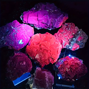 Hoogwaardige zwarte roosfluoriet mineraal specimen groothandel natuurlijke kristallen ruwe stenen voor huisdecoratie premium kristal - Product Image 4