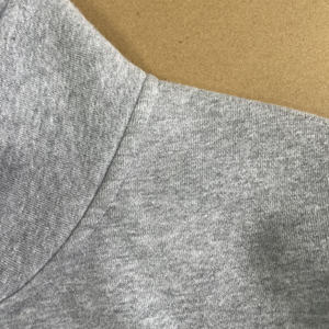 เสื้อแจ็คเก็ตบอมเบอร์ผู้ชายแบบซิป คอตตอน 100% ผลิตตามแบบ OEM สำหรับฤดูใบไม้ร่วง ดีไซน์ถักลายริบ - Product Image 4