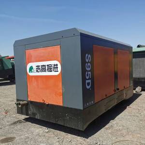 Compresor de aire usado 24 bar 350 <span class=keywords><strong>PSI</strong></span> 1070 Cfm 30m3/min ZEGA S95D Buen estado Compresor de aire de tornillo diésel Yuchai de segunda mano - Product Image 1