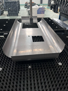 Prensas plegadoras CNC HOGI + procesamiento automatizado de chapa con robótica, operación sin personal, plegado continuo multiestación - Product Image 6