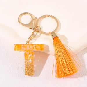 Moda letra <span class=keywords><strong>inicial</strong></span> resina llavero lujo personalizado borla huecograbado impresión coche llave chica bolso mochila colgante - Product Image 4