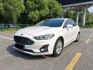 Voiture d'occasion Changan <span class=keywords><strong>Ford</strong></span> <span class=keywords><strong>Mondeo</strong></span> <span class=keywords><strong>2020</strong></span>, berline hybride automatique turbo 4 portes 5 places - Product Image 1