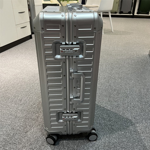 Nhà Sản Xuất Công Nghiệp Nhôm Kim Loại Vali Xe Đẩy Tay Mang Theo Trên Vali 20Inch Cabin Hành Lý Tsa Mật Khẩu Khóa Hành Lý - Product Image 5