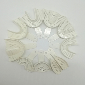 Plateau <span class=keywords><strong>dentaire</strong></span> jetable à grande échelle pour appareils dentaires en plastique <span class=keywords><strong>blanc</strong></span> dentisterie au meilleur <span class=keywords><strong>prix</strong></span> - Product Image 4