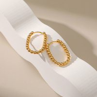 Pendientes de Aro Ovalados con Cuentas Chapados en Oro de 18K para Mujer - Aros Delicados Tipo Huggie, Joyería Minimalista Resistente al Deslustre para Uso Diario