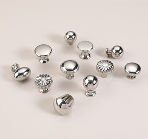 Chrome Cabinet <b>Knobs</b> Round Traditional Design Durable Kitchen Furniture Handles <b>Silver</b> Finish - Product Image 1