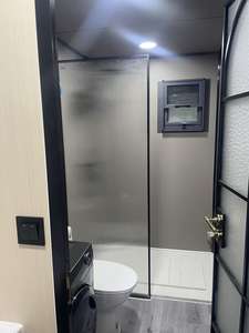 Casa Container di Lusso Espandibile a 3 Camere da Letto, 40FT/20FT, Prefabbricata in Acciaio, Ufficio Moderno Portatile per Esterni - Product Image 3