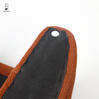 Canapé simple en polaire Teddy marron de luxe Tabouret de maquillage doux Fauteuil confortable pour chambre à coucher