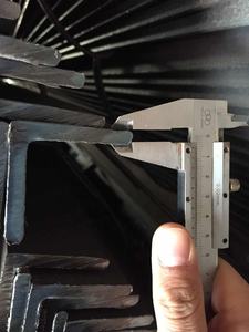 <span class=keywords><strong>Cornière</strong></span> en acier A36 Q235 1020 1045 Série 20x20mm 30x30mm 25x25mm 40x40mm pour usage de construction, profil égal ASTM - Product Image 6