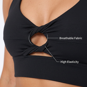Ensemble de yoga personnalisé OEM, imperméable, grande taille, avec haut torsadé, léger, extensible dans les 4 sens, soutien-gorge de sport taille haute et short cycliste - Product Image 6