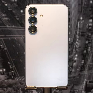 โทรศัพท์มือถือมือสองสภาพ 99% ของแท้ ปลดล็อคแล้ว รองรับ 5G รุ่น Samsung S25 - Product Image 2