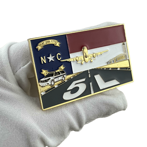 Crea le Tue Monete Commemorative Personalizzate in Lega di Zinco Placcate Oro 3D a Forma Rettangolare, Souvenir dell'Aeroporto, Artigianato in Metallo Stampato - Product Image 3