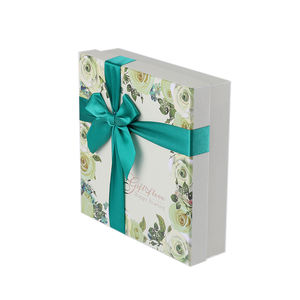 Wholesale Luxury Custom Design Logo High Quality Gift Paper Craft Paper Wrap <span class=keywords><strong>The</strong></span> Gift Box With A Bow Ribbon - Product Image 3