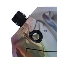 Sac d'emballage de liquide imprimé sur mesure Feuille d'aluminium laminée Détergent réutilisable pour huile moteur Pochette debout transportant des liquides
