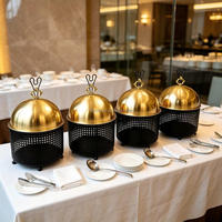 Elegantes 8L Design in Schwarz-Gold Farbkombination, Perfekt für Hotelbuffets, Hochzeitsempfänge und Luxuriöse Festtags-Catering-Events