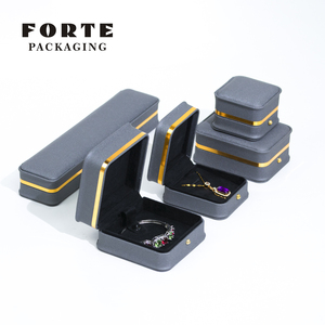 FORTE - Caja de Joyería de Piel Sintética Gris de Lujo, Caja de Anillos de Boda con Logotipo Personalizado, Embalaje de Joyería Personalizado para Regalo - Product Image 6