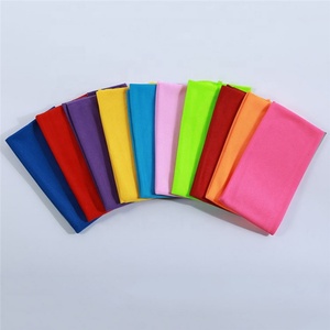 Set de Regalo Promocional 5 en 1 para Maratón Deportivo: Pulsera de Silicona, Toalla Refrescante y Cinturón Porta-Número - Product Image 3