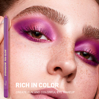 Échantillon gratuit, crayon à paupières pailleté à haute pigmentation, non agglomérant, marque privée, imperméable, longue durée, maquillage des yeux mat
