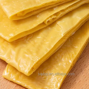 Ingrédients de marmite de peau de tofu de haute qualité Source de soja préservée délicieuse naturelle <span class=keywords><strong>Poudre</strong></span> de <span class=keywords><strong>lait</strong></span> de soja de tofu séché emballée dans un sac - Product Image 1