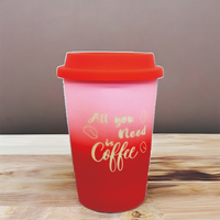 Vente en gros Grande tasse à café en céramique écologique Design moderne Accessoire de couvercle en silicone de haute qualité Retour à l'école Style nordique Nouveau