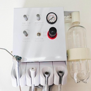 Equipo de Terapia Oral Integrado de 4 Unidades con Turbina Dental Montada en Pared, 220V AC, Certificado CE - Product Image 1