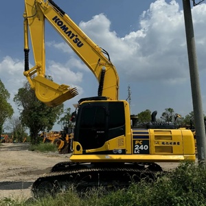 Excavatrice d'occasion Komatsu PC240-8, 24 tonnes, avec composants d'origine, à vendre - Product Image 1