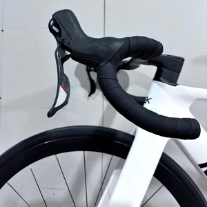 <span class=keywords><strong>Bicicleta</strong></span> de Carretera Ligera KOZO de Venta Directa de Fábrica 100% Taiwán con Freno de Disco Hidráulico Aero de Fibra de Carbono y 24 Velocidades - Product Image 3