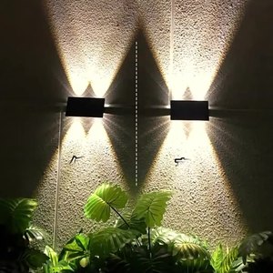 Lámpara Solar de Pared para Exteriores, LED, para Jardín, 2700K, Blanco Cálido, IP65, Impermeable, con Sensor de Luz, Cuerpo de Plástico - Product Image 2