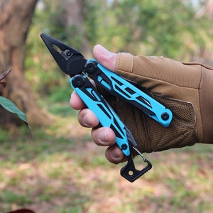 Pince multifonction de survie en plein air, outil pliable multi-usages, emballé dans une pochette en nylon - OEM personnalisé pris en charge - Product Image 2