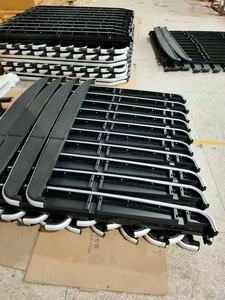 บันไดข้างรถยนต์สีดำสำหรับแลนด์โรเวอร์ ดิสคัฟเวอรี่ 3/4 ยี่ห้อ YLC - Product Image 2