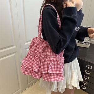 กระเป๋าสะพายไหล่ลายสก็อตหวานมีระบาย - Product Image 1