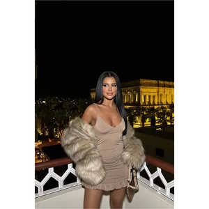 Robe de cocktail mini marron à bretelles - Product Image 3