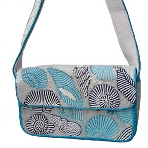 Sac à bandoulière léger en perles de coquillages, entièrement fait main en Inde, pour femme, de luxe, pour soirée, grande capacité - Product Image 1