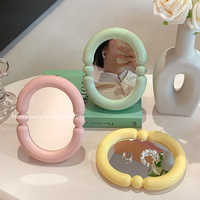 Miroir cosmétique rectangulaire carré de couleur bonbon, avec cadre ondulé, petit accessoire de bureau élégant pour le maquillage