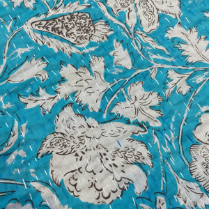 ผ้าห่มนวมผ้าคอตตอนแท้ลายดอกไม้ Kantha - Product Image 1